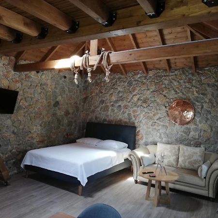Olympus Country House Karia  ภายนอก รูปภาพ