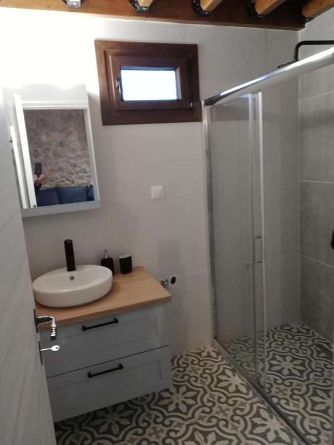 Olympus Country House Karia  ภายนอก รูปภาพ