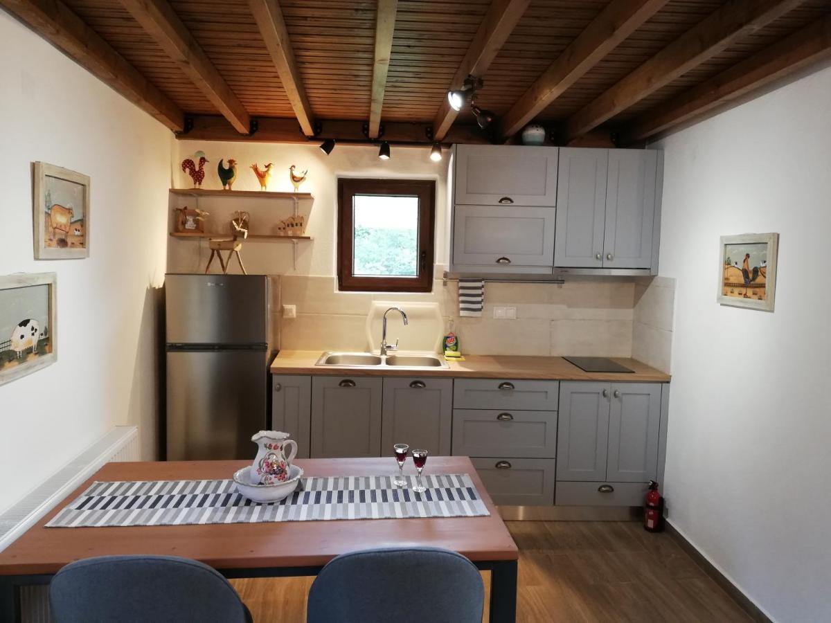 Olympus Country House Karia  ภายนอก รูปภาพ